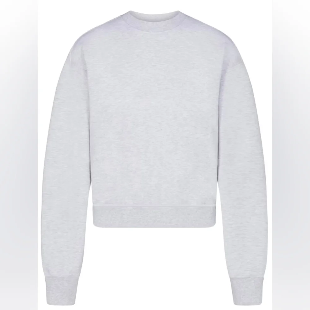 Skims Classic Crewneck Sweatshirt - Picture 3 of 8